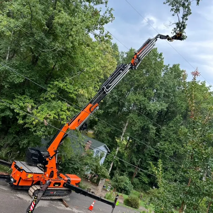 Mobile / Off-Road 96’ GrappleSaw & Bucket Truck